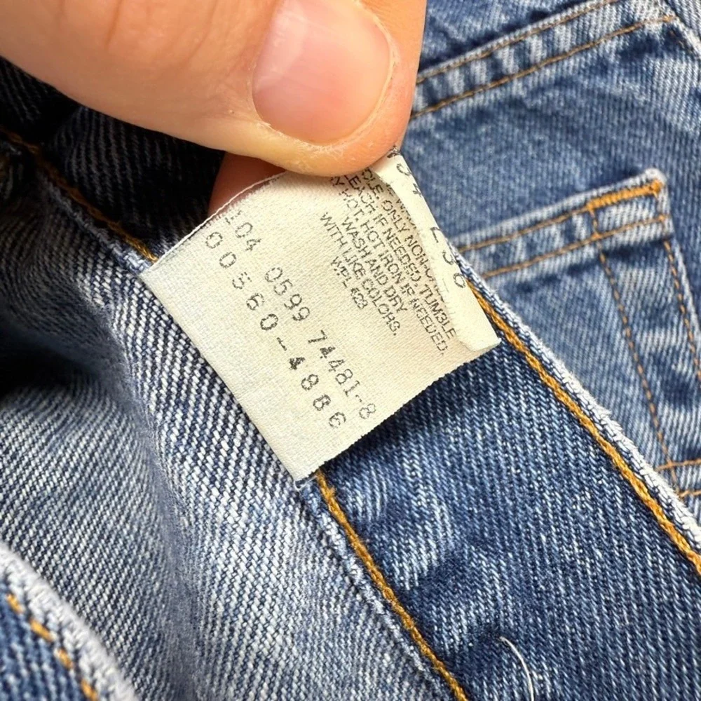 Vintage Levis Jeans Men's 34x36 Fits 33x35 Blue 550 Loose Tapered 90s Denim 90s